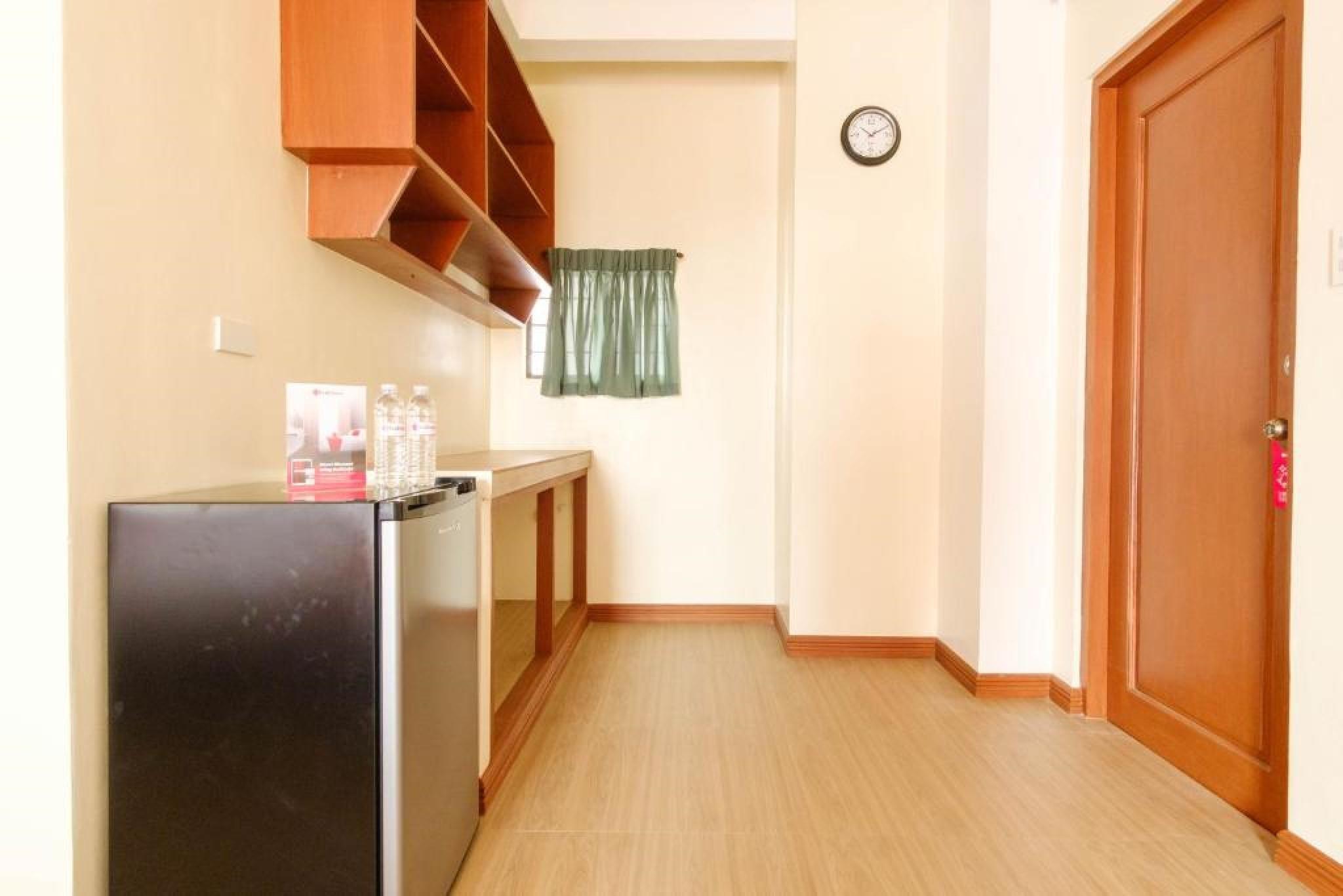 Reddoorz Plus Near Johnson And Johnson Paranaque Paranaque City Exteriör bild